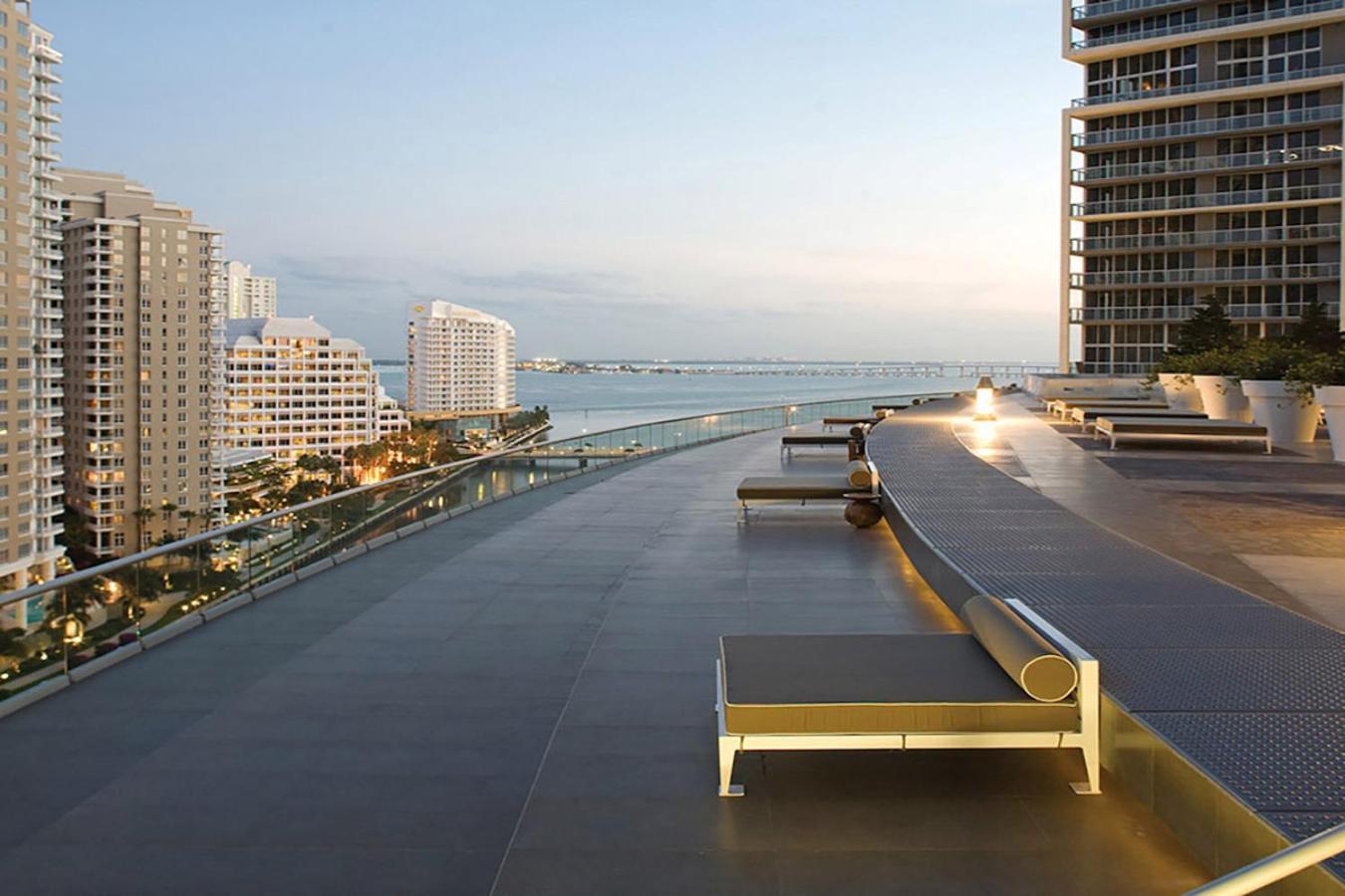 Luxurious Condo At Icon With Views Miami Exterior photo